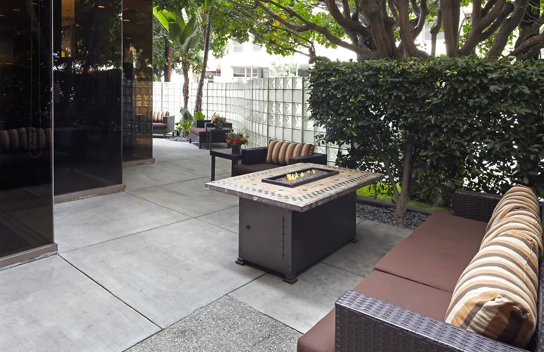 Courtyard By Marriott Los Angeles Lax / Century Boulevard-1